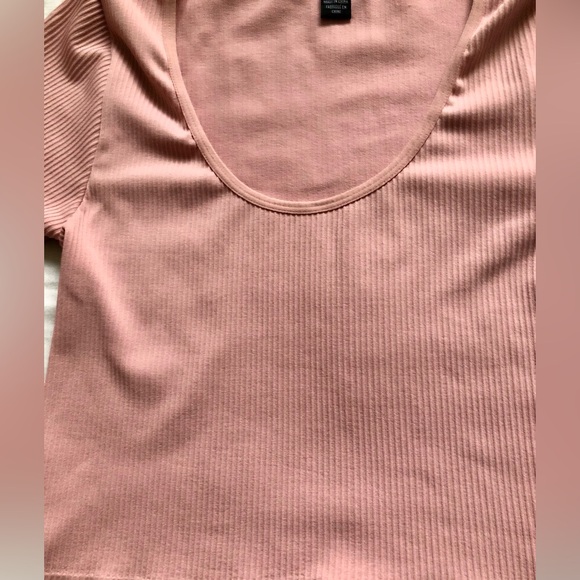 2/15• Baby pink cropped tee • Streetwear Society • Women’s M-L - Picture 6 of 6